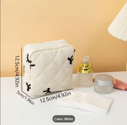 Pad container
