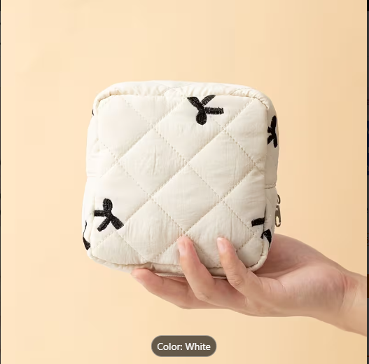 Pad container